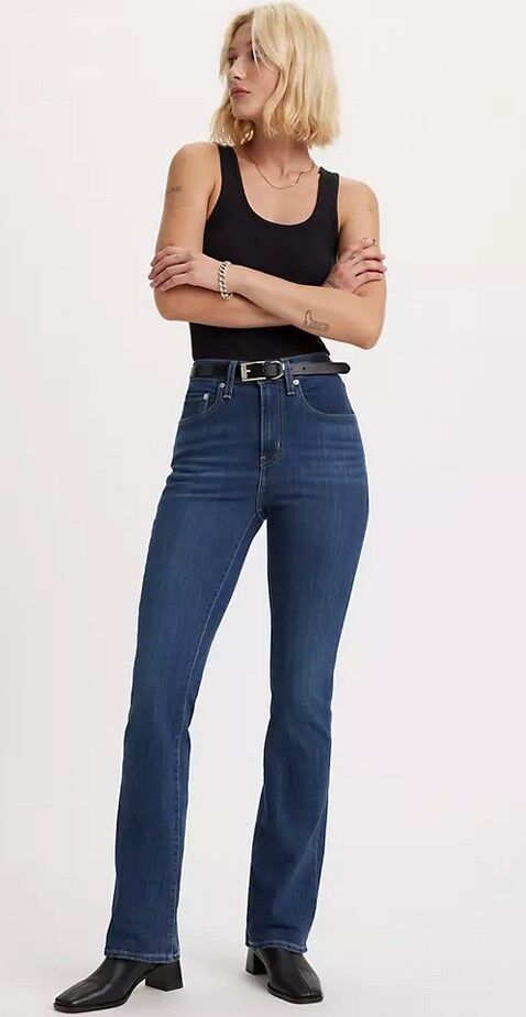 Levi's Women's 725 High Rise Bootcut Jeans