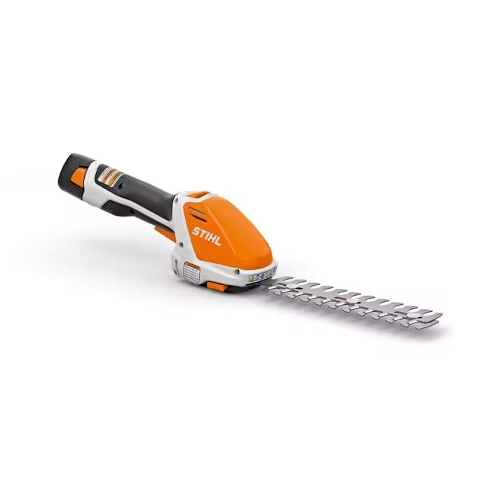 STIHL HSA 26 Battery Powered Garden Shears Set With Battery And Charger
