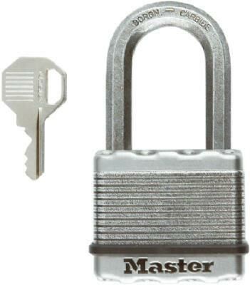Master Lock 2 in Magnum Padlock