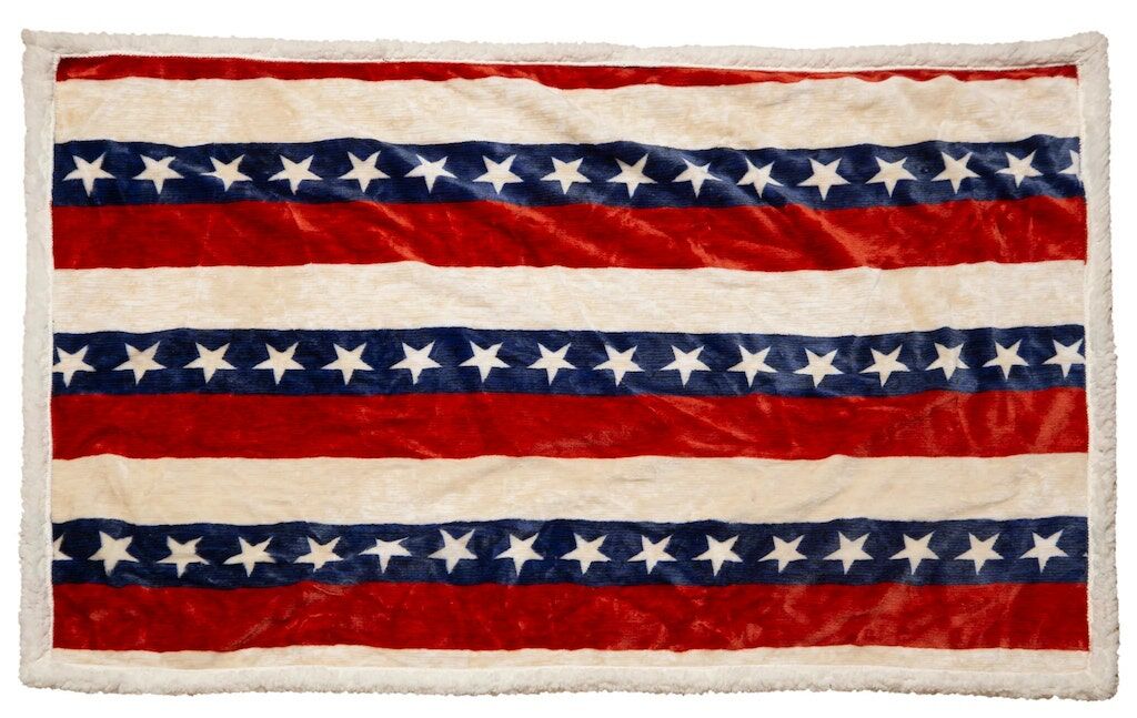 Carsten's Inc. Americana Dog Blaket 28-In. x 40-In.