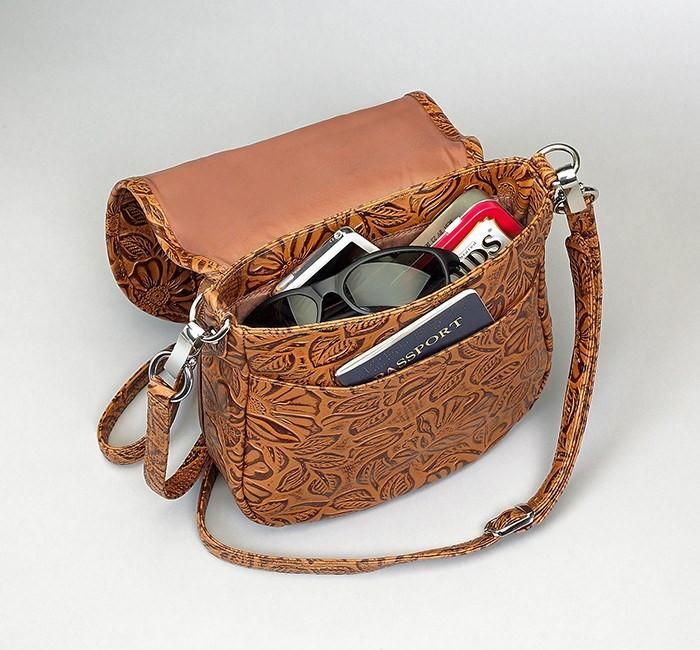 Gun Tote'n Mamas Studded Flap Concealed Carry Bag USA Debossed Leather